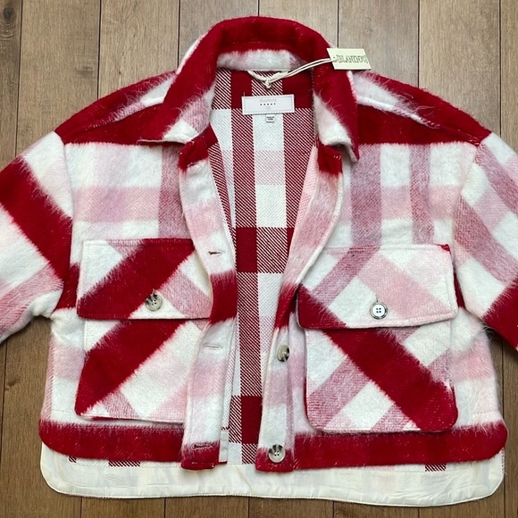 Blank NYC Women's cropped shacket jacket XS Pink Red white plaid NWT - Picture 11 of 11